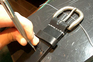 ���łɃx���g��